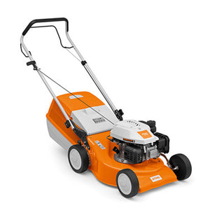 STIHL RM 248 Manoeuvrable petrol lawn mower with 46 cm cutting width.